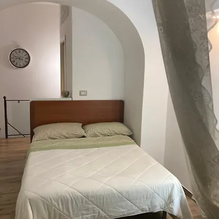 Daire International Garibaldi * Napoli