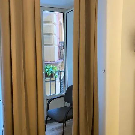 International Garibaldi * *