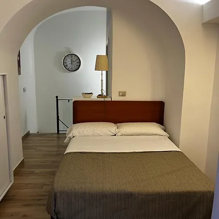 International Garibaldi * Napoli