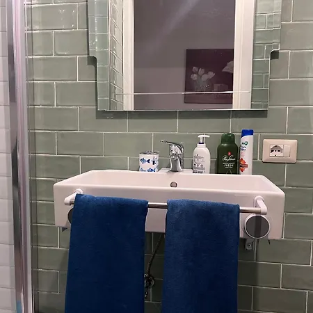 International Garibaldi * Napoli